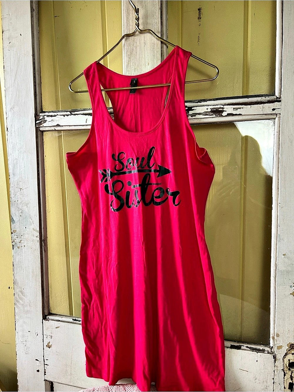 District Made Soul Sister Graphic Tank Top Size XL Like New